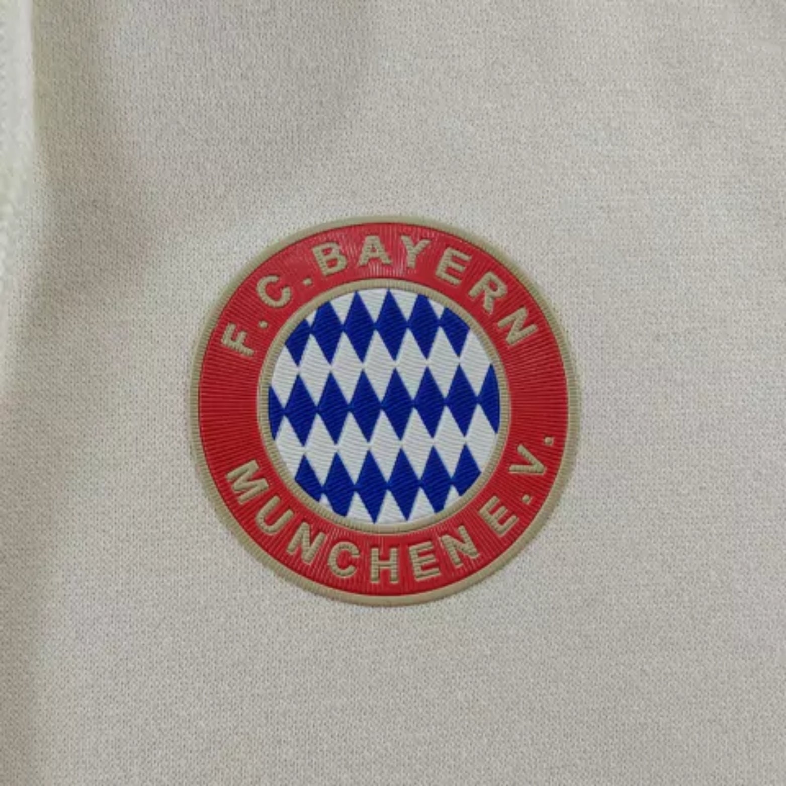 Bayern Munique 25/26 - Sweat c/ Capuz