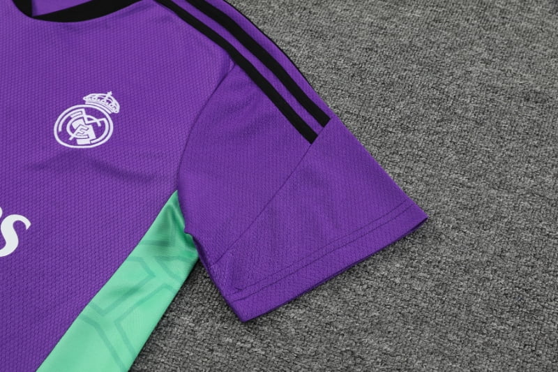 Equipamento de Treino - Real Madrid 23/24
