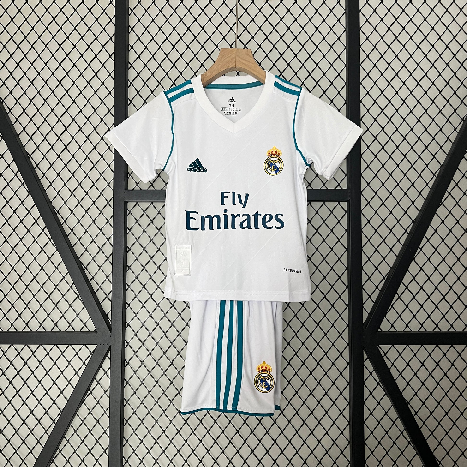 Kit - Real Madrid Principal 17/18 - Game Day