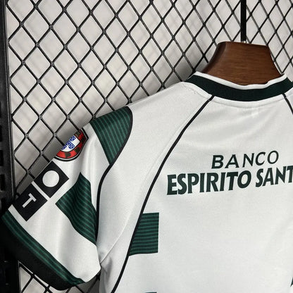 Kit - Sporting Principal 02/03