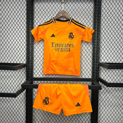 Kit - Real Madrid Alternativa 24/25