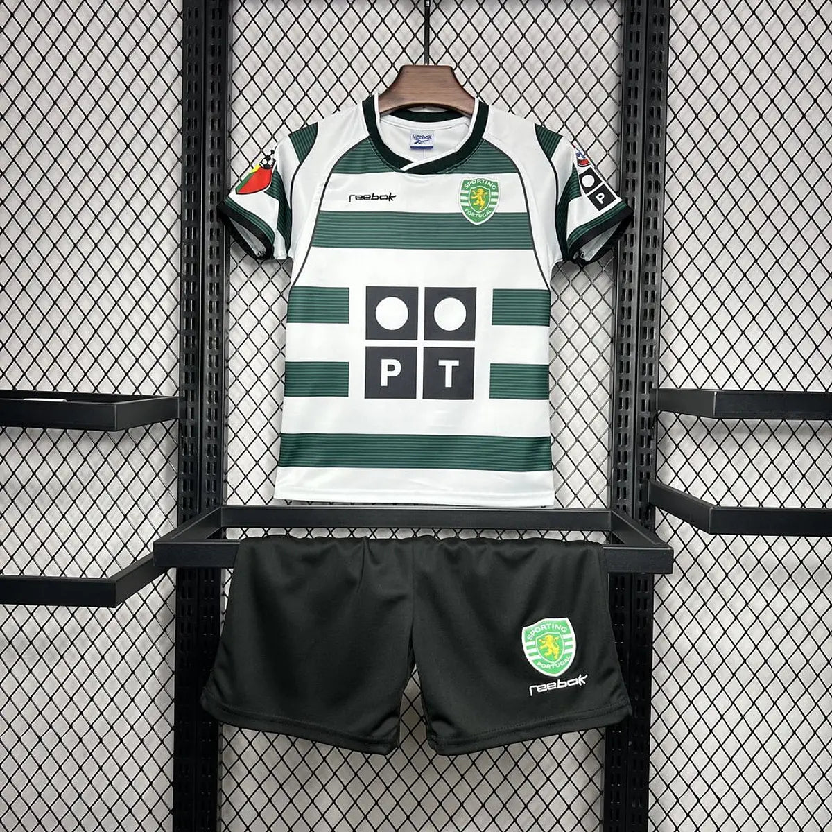 Kit - Sporting Principal 02/03