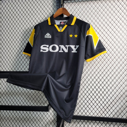 Juventus Home 95/96 - Game Day