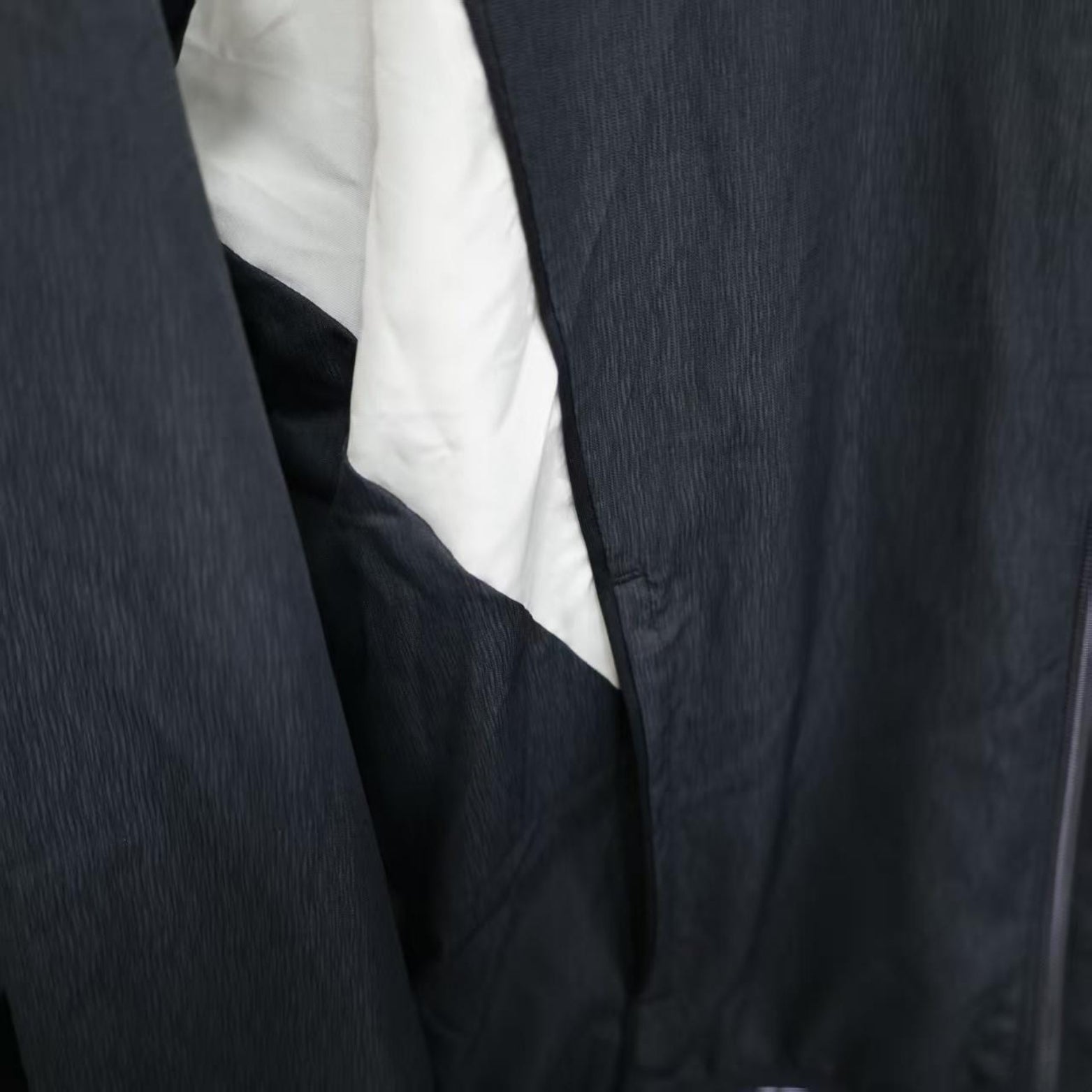 Corta-Vento - Liverpool 25/26