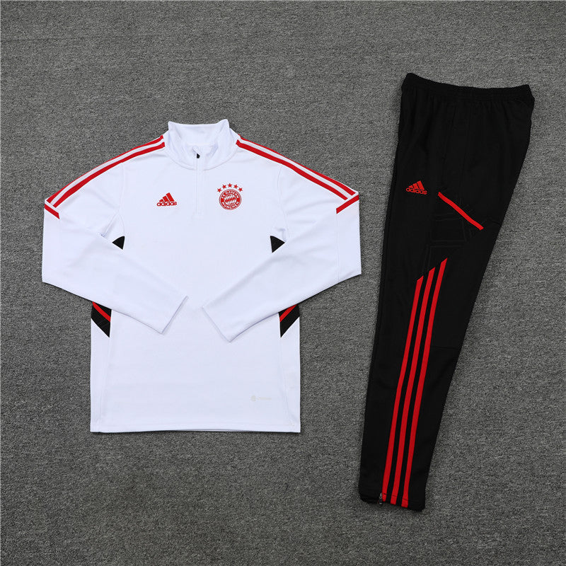 Bayern Munich - Tracksuit - 1/2 Zip