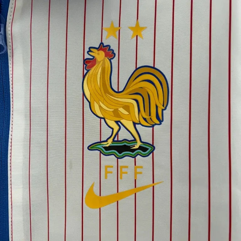 Coupe-Vent - France.