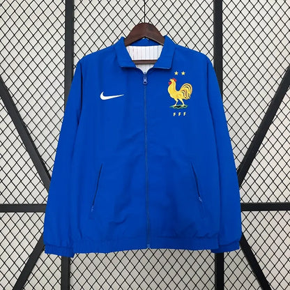 Windbreaker - France.