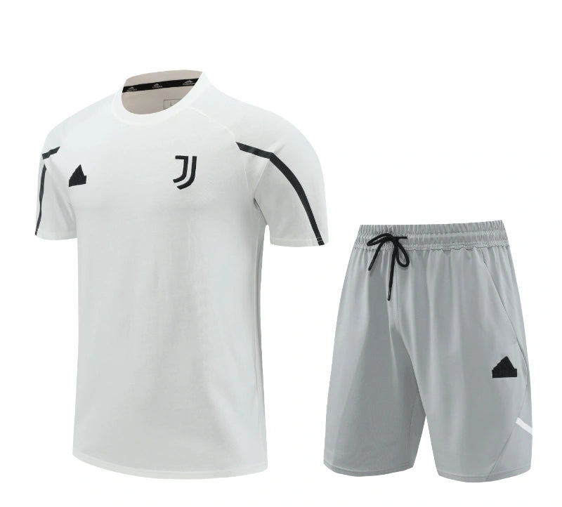 Training Equipment - Juventus 24/25