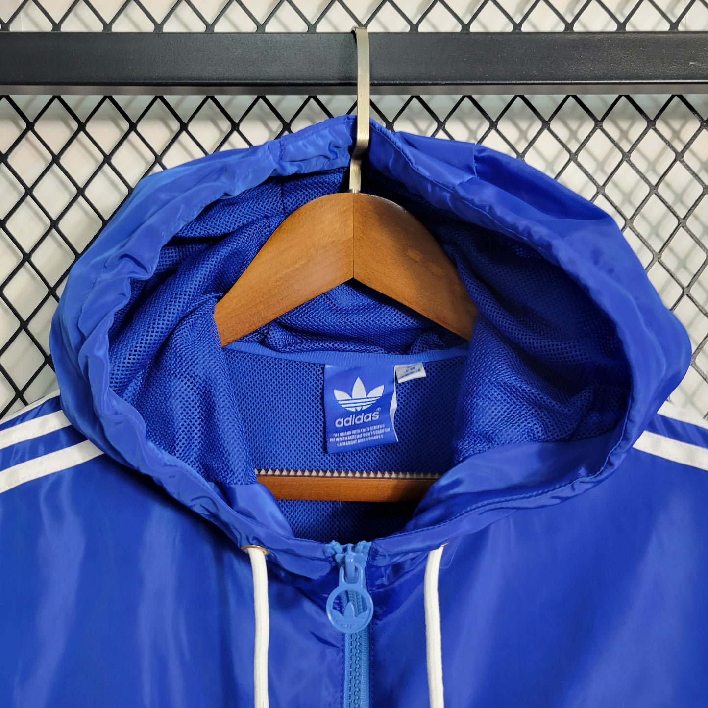 Reversible Windbreaker - Italy