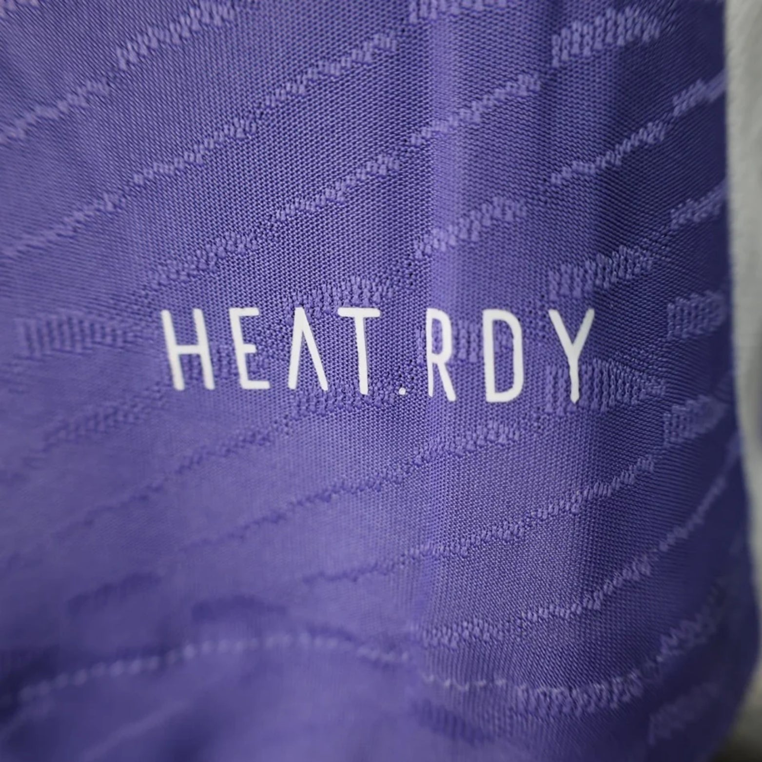 Real Madrid Edição Especial 24/25 - Versão Jogador