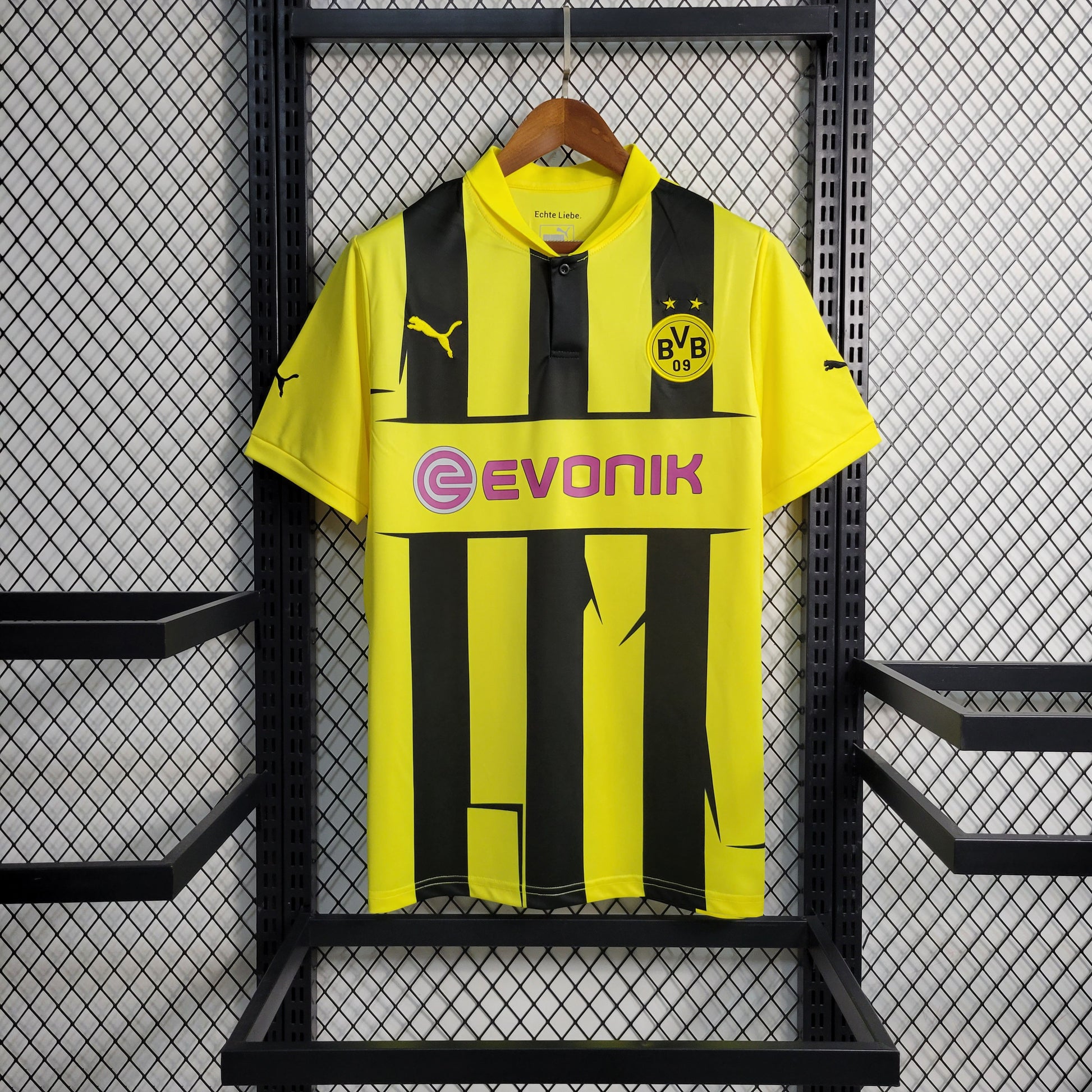 Borussia Dortmund Home 12/13 - Game Day