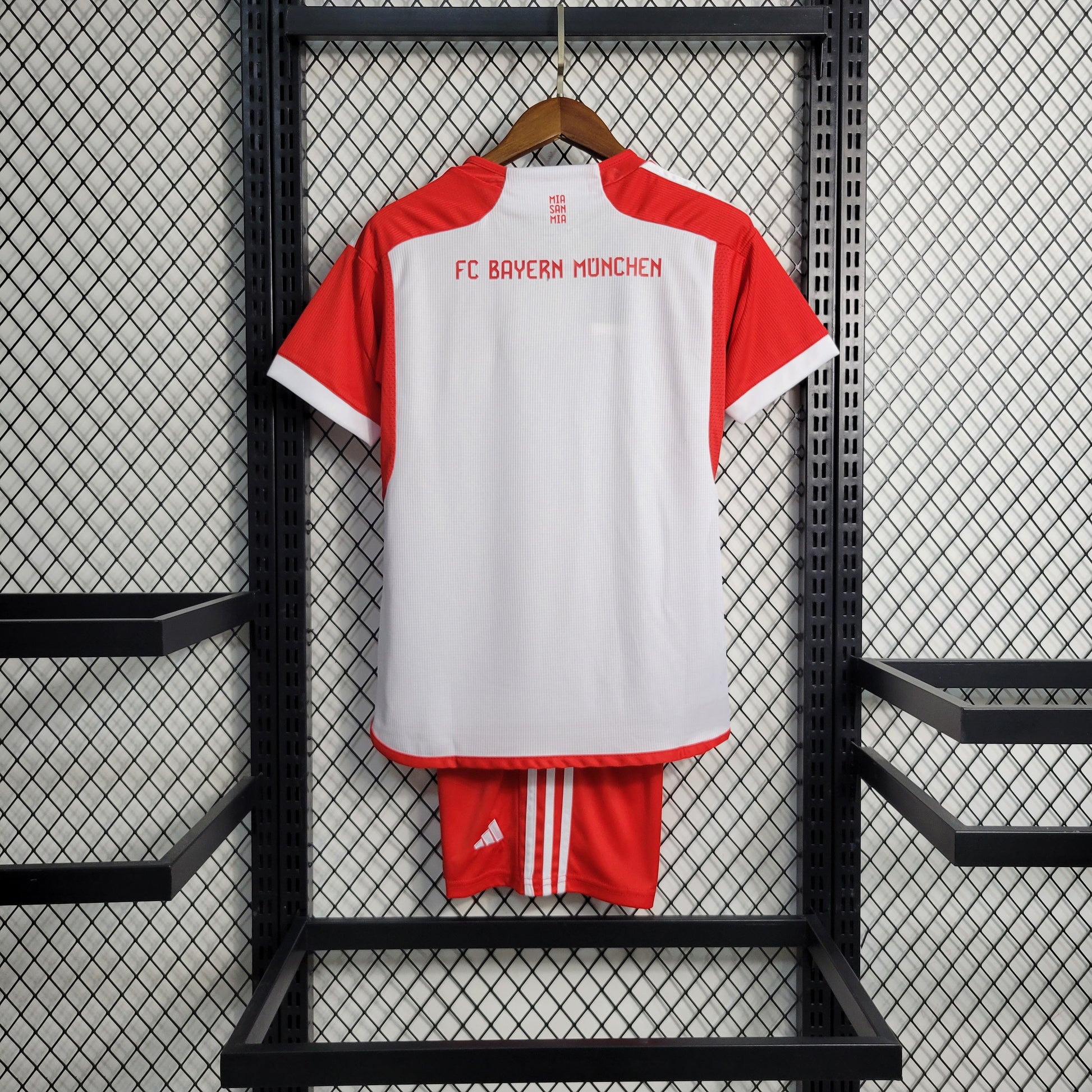 Kit - Bayern Munich Home 23/24 - Game Day