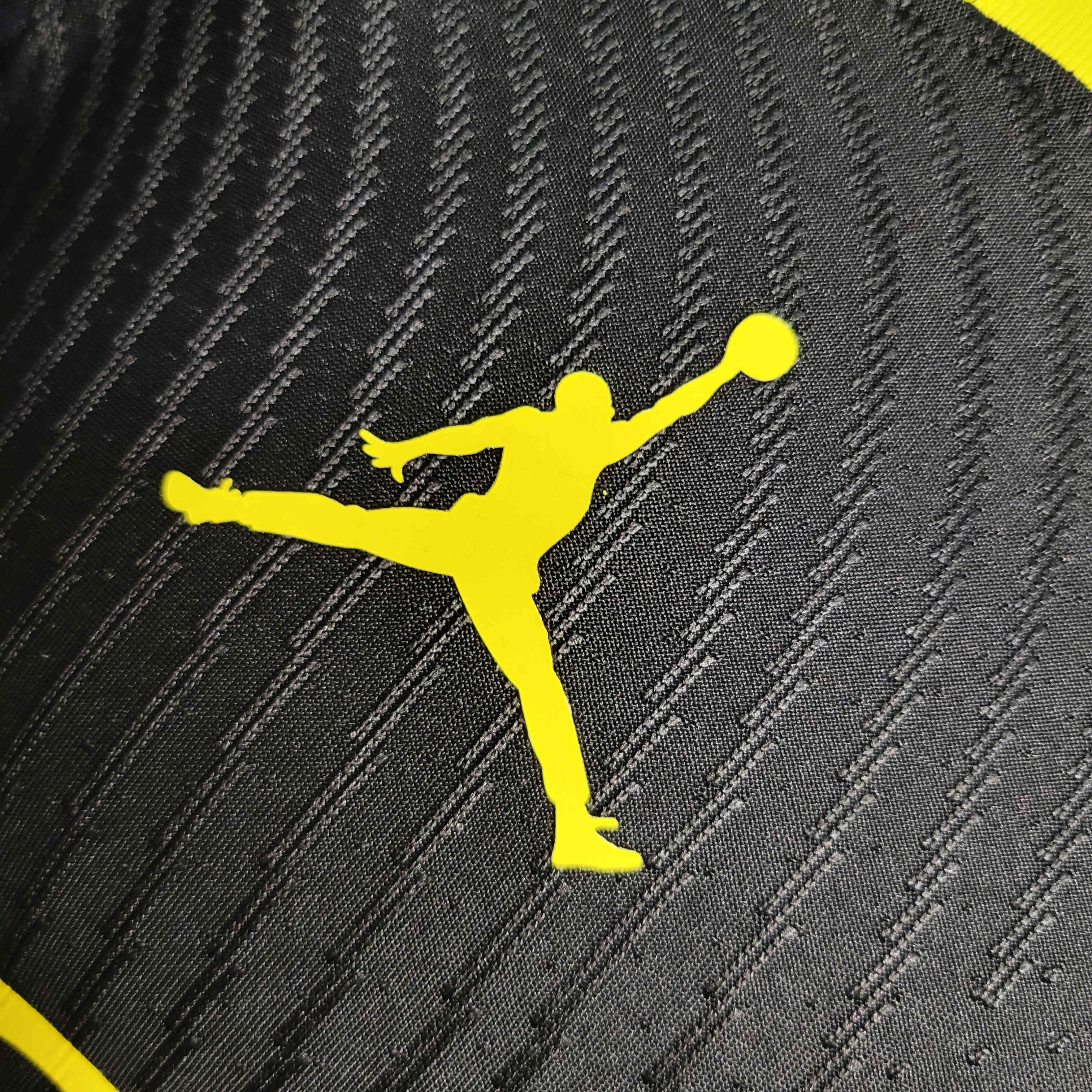 Reversible Windbreaker - Italy