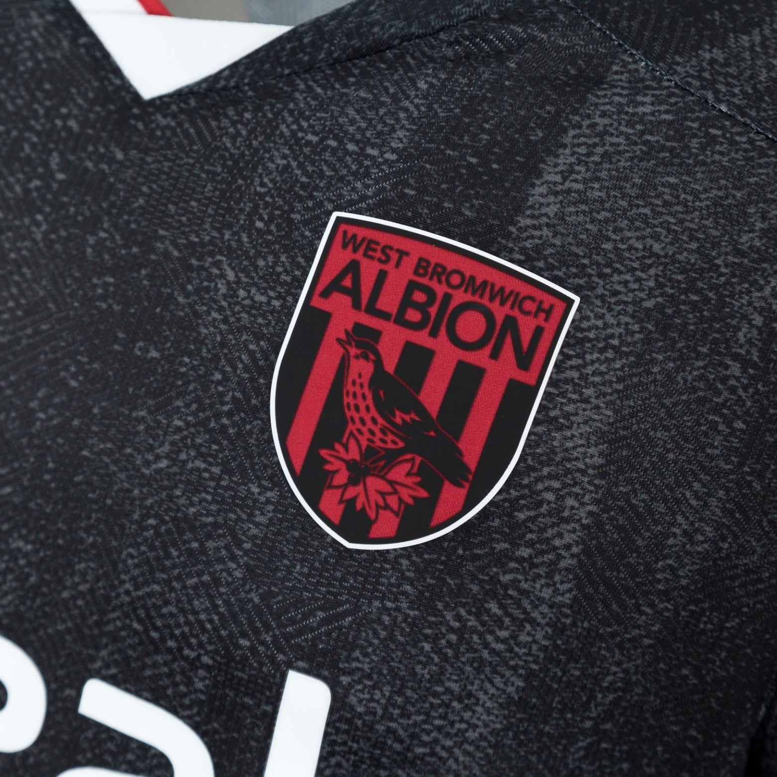 West Bromwich Albion Terceiro 25/26