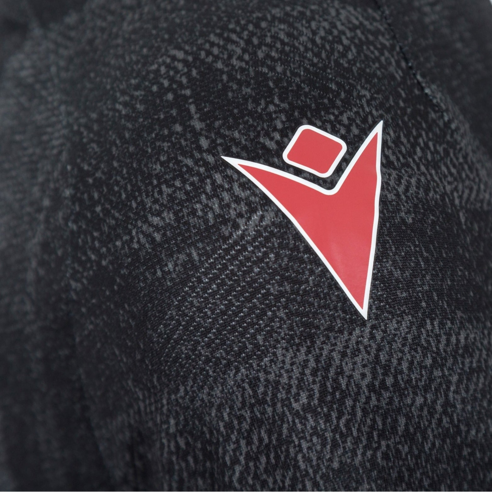 West Bromwich Albion Terceiro 25/26