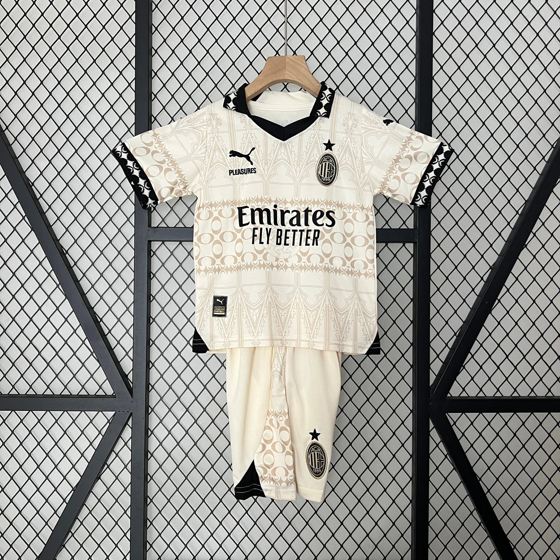 Kit - AC Milan Quarto 23/24 - Game Day