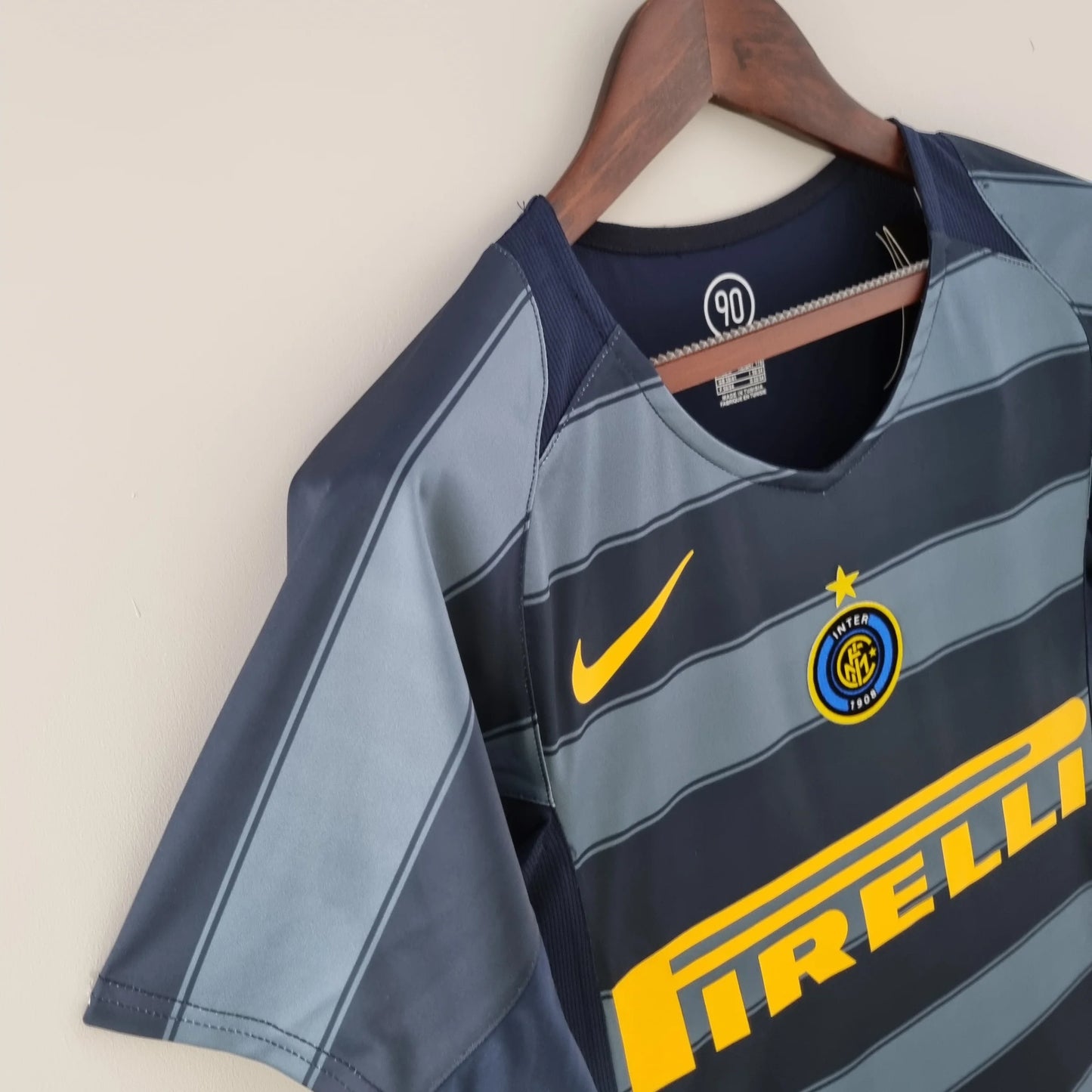 Inter Milan Third 04/05