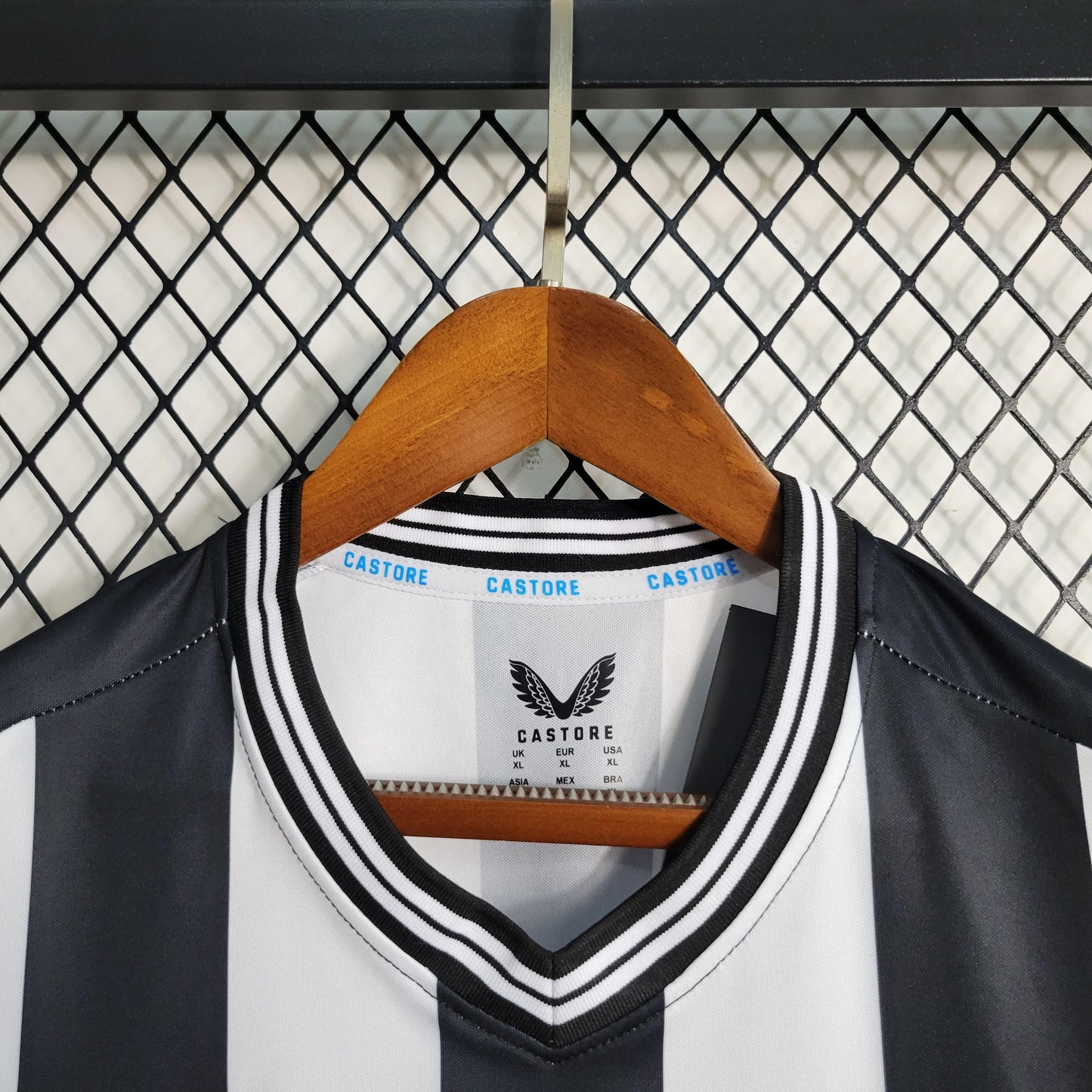 Newcastle United Home 23/24 - Game Day