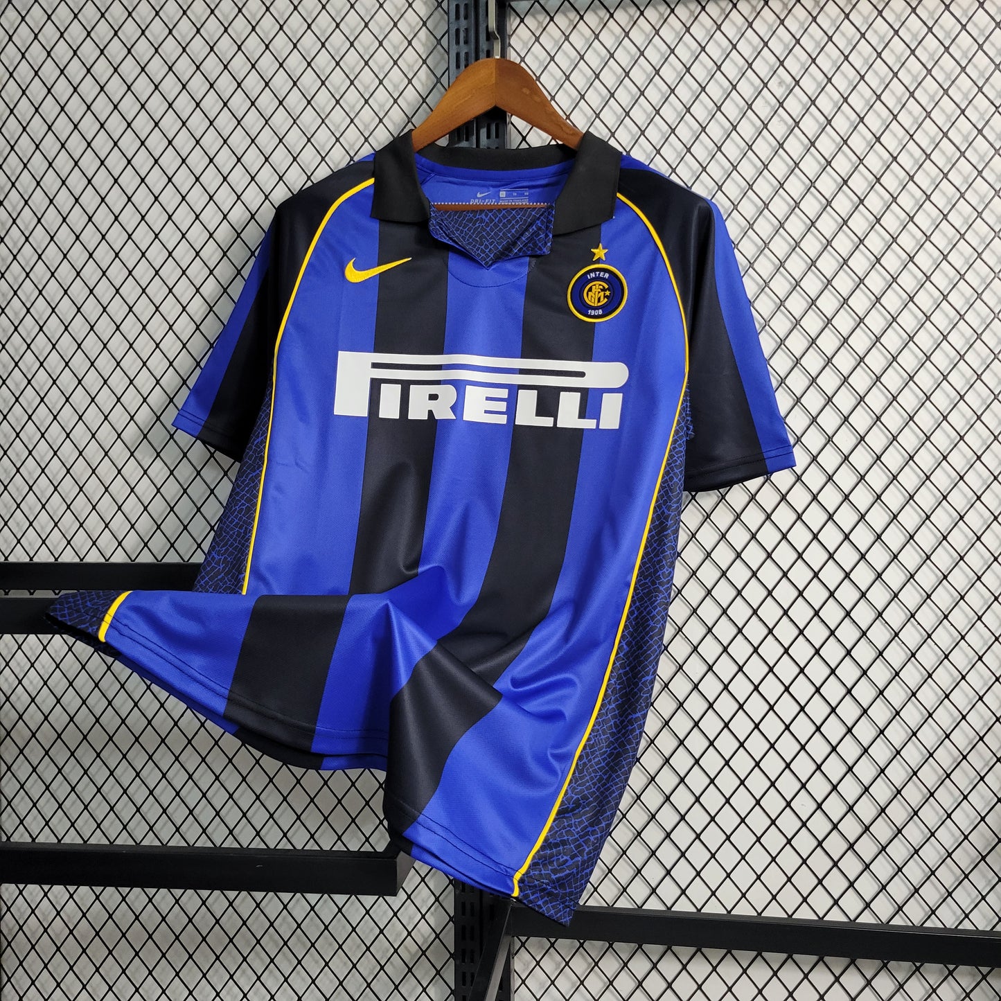 Inter Milan Home 01/02 - Game Day