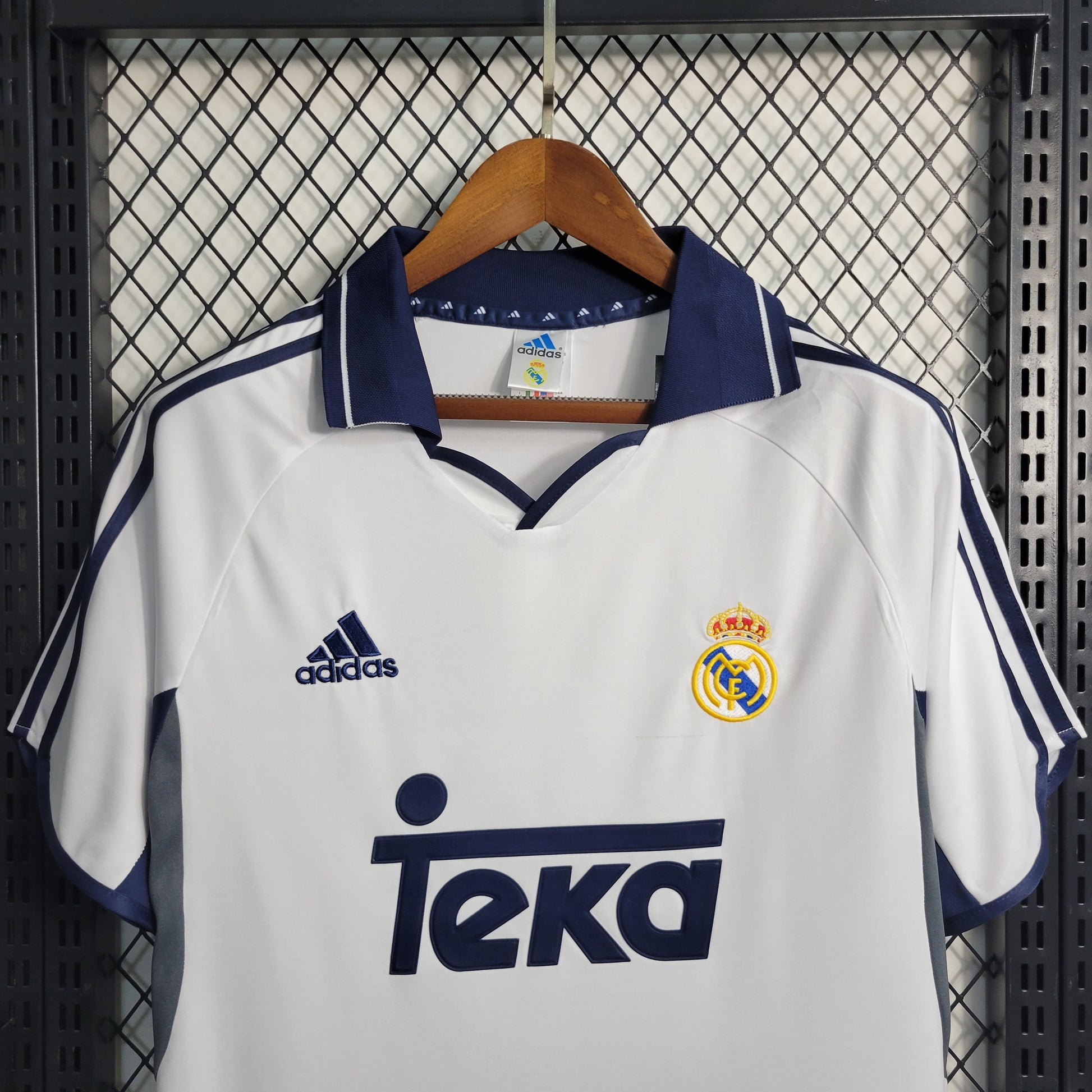 Real Madrid Home 00-01 - Game Day