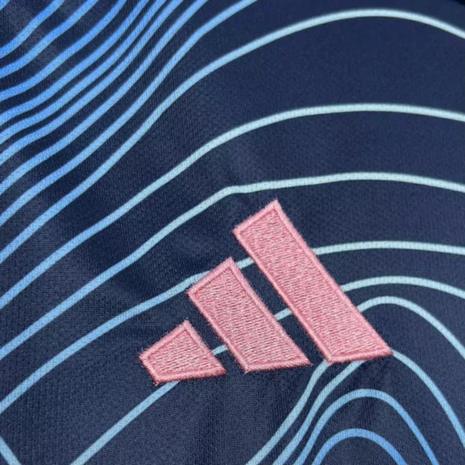 Leeds United Terceiro 24/25