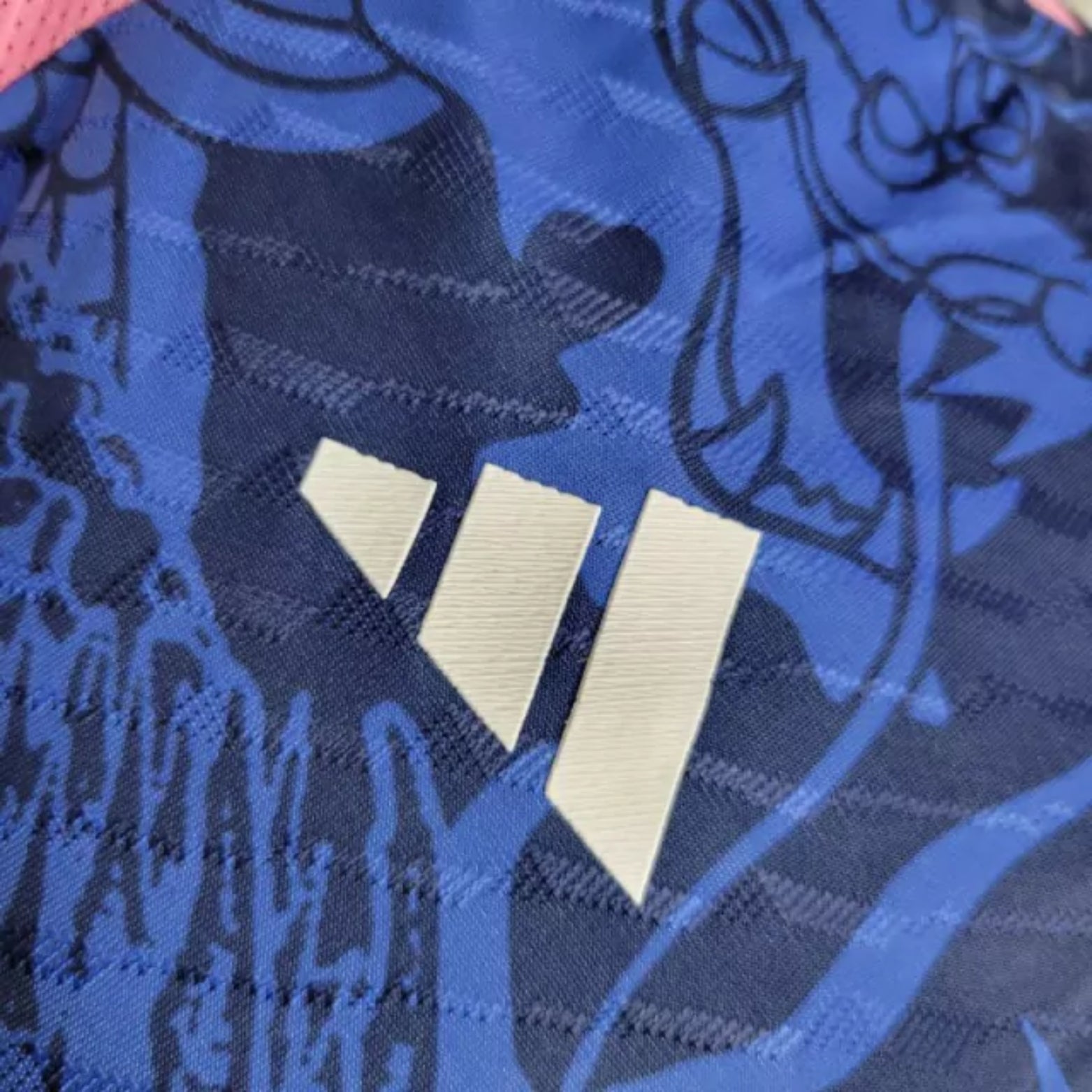 Real Madrid Edição Especial 24/25 - Versão Jogador