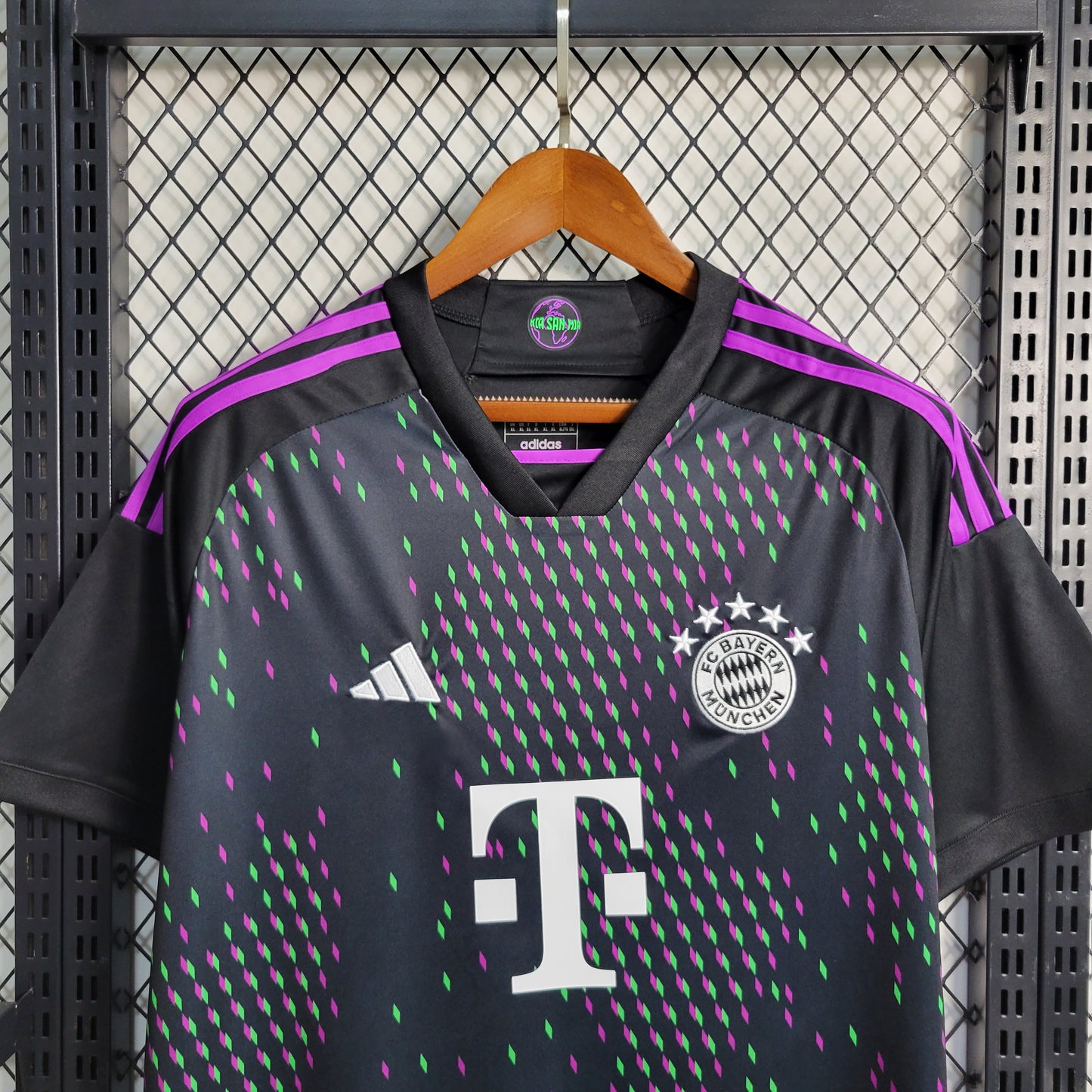 Bayern Munich Away 23/24 - Game Day