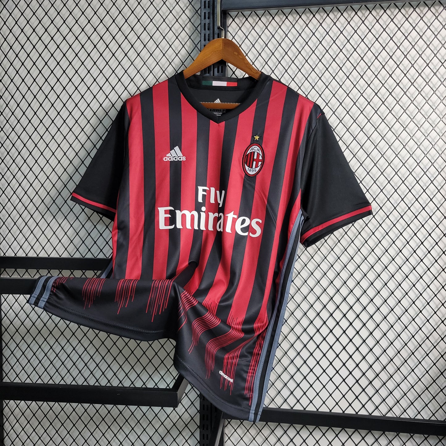 AC Milan Home 16/17 - Game Day