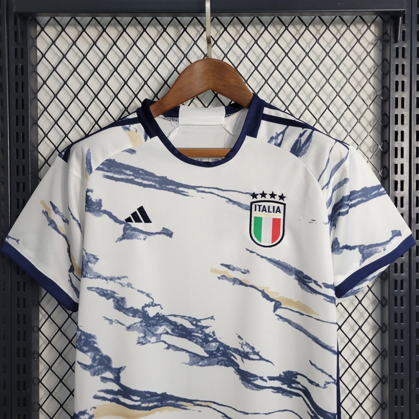 Kit - Italy Away 22 - Game Day