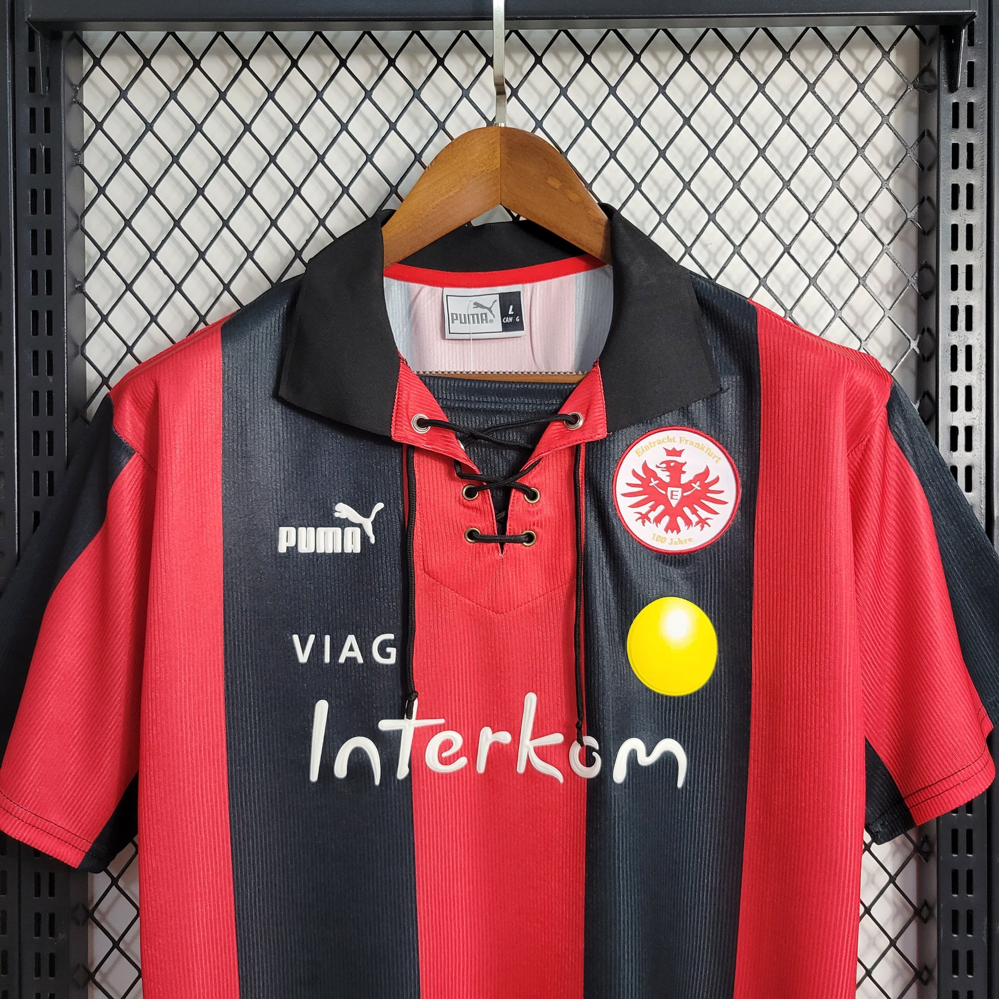 Frankfurt Home 98/99 - Game Day