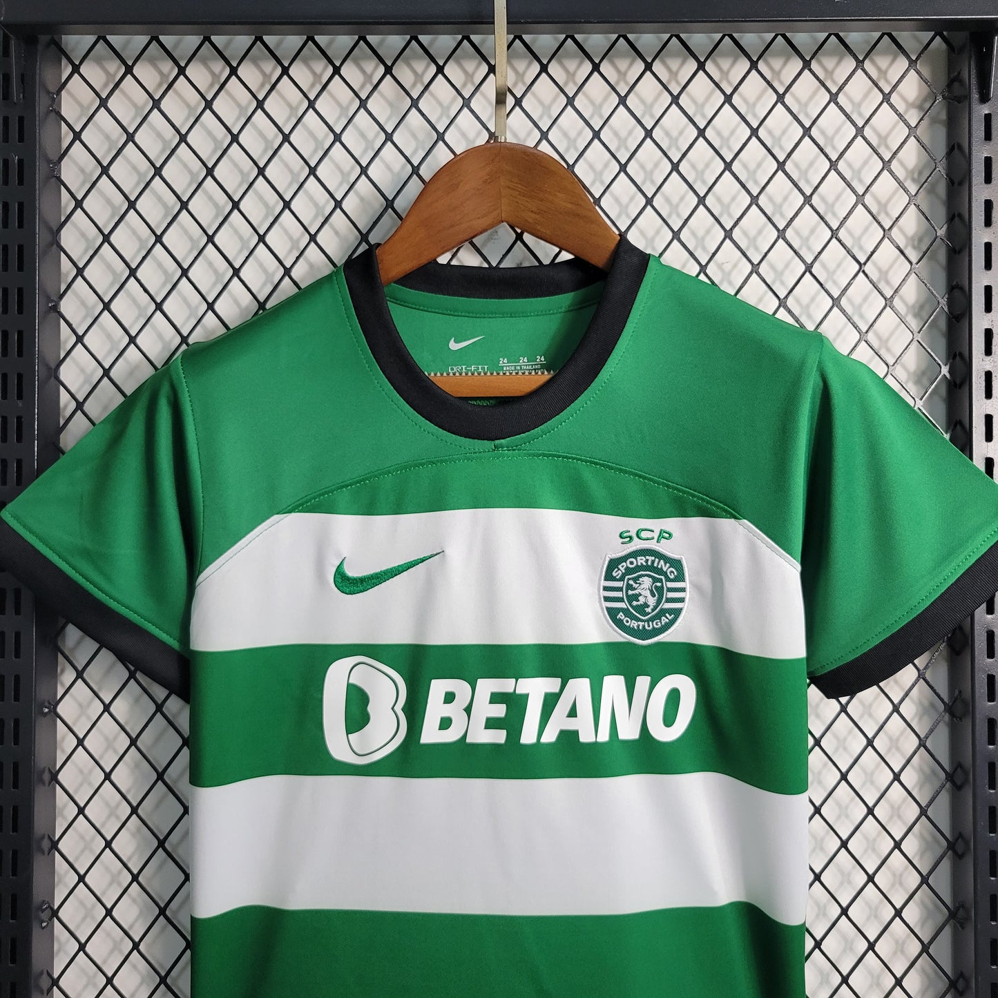 Kit - Sporting Principal 23/24 + Meias do Equipamento - Entrega em 48 Horas