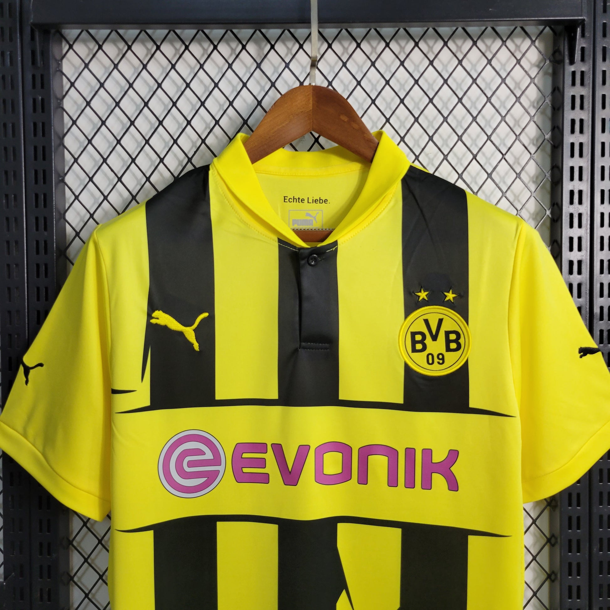 Borussia Dortmund Home 12/13 - Game Day