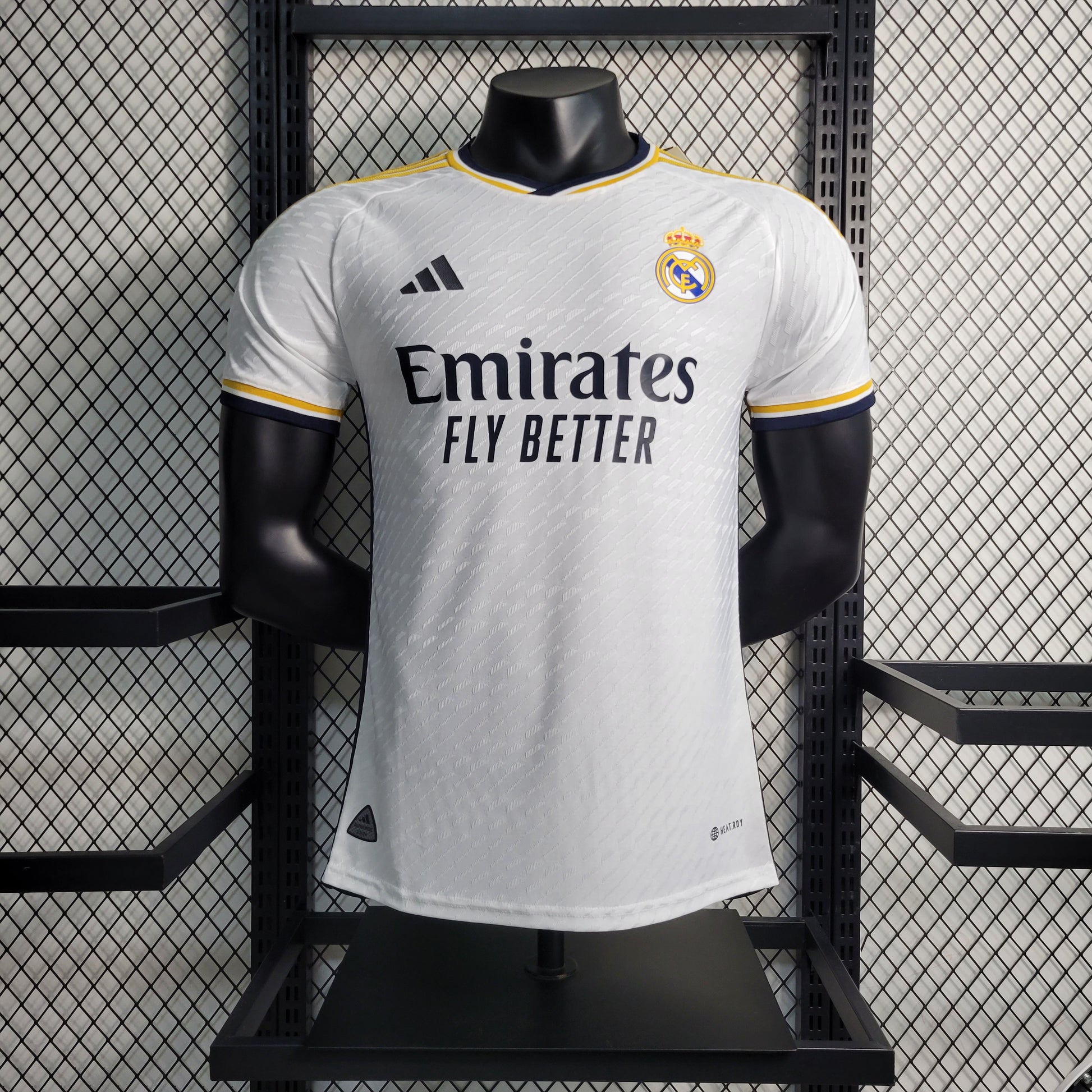 Real Madrid Home 23/24 - Versão Jogador - Game Day