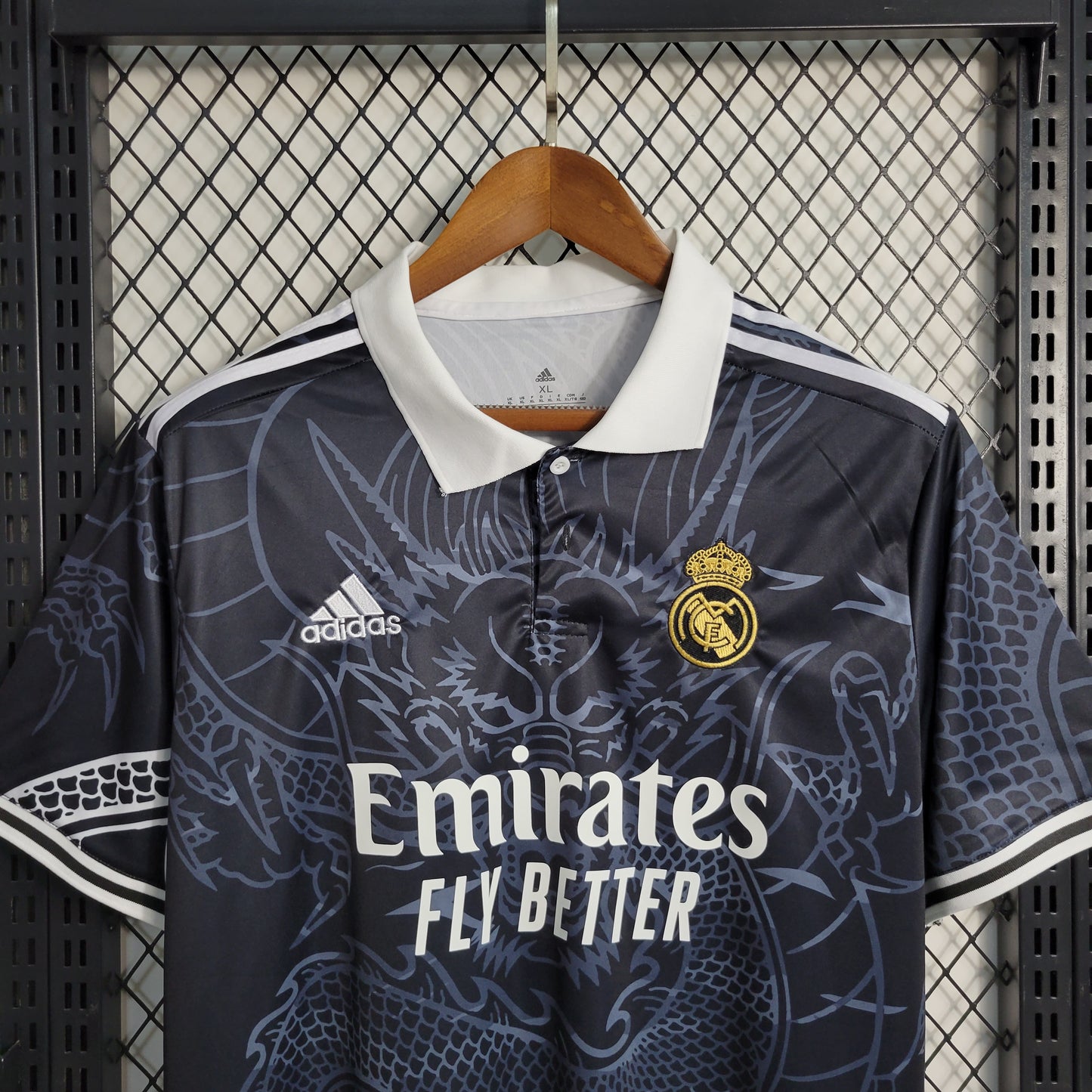 Real Madrid Black Dragon Special Edition 23/24 - Game Day