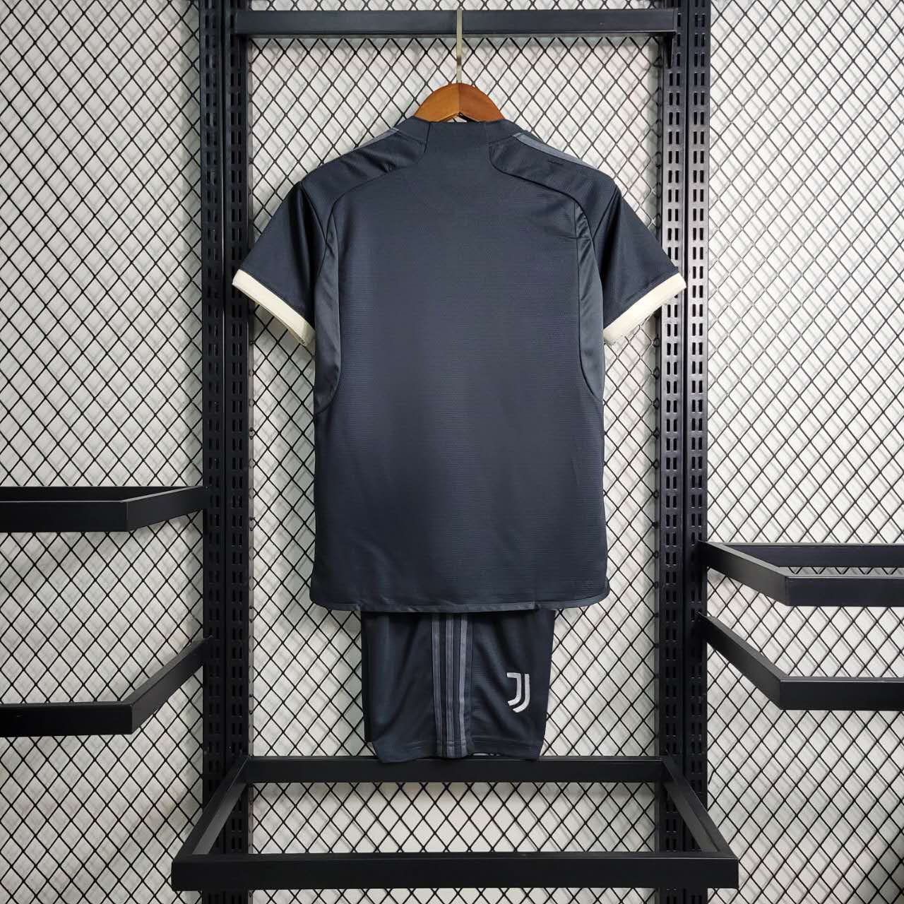 Kit - Juventus Terceiro 23/24 - Game Day