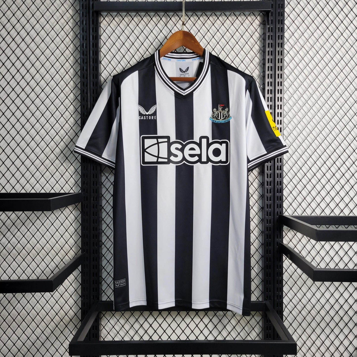 Newcastle United Home 23/24 - Game Day