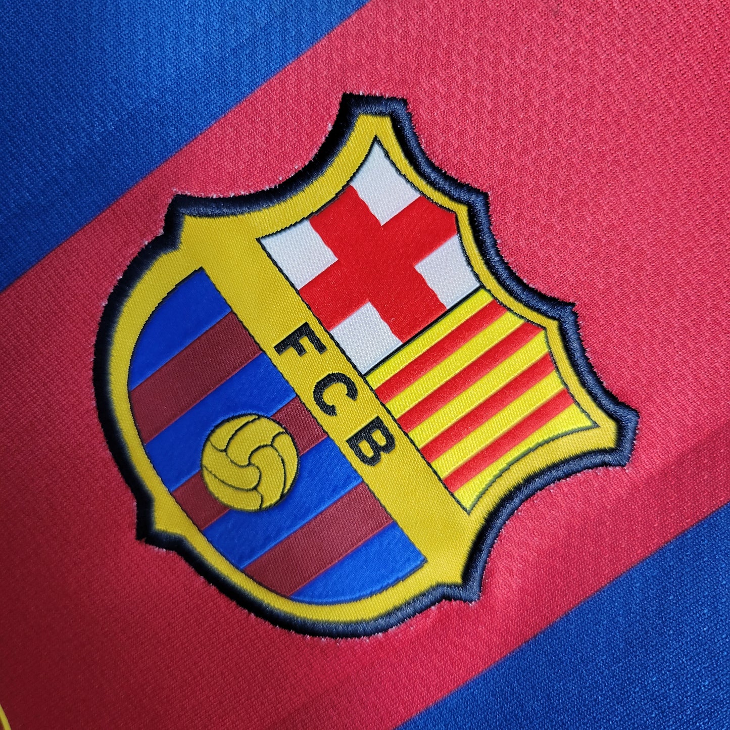 Barcelona Home 10/11 - Game Day