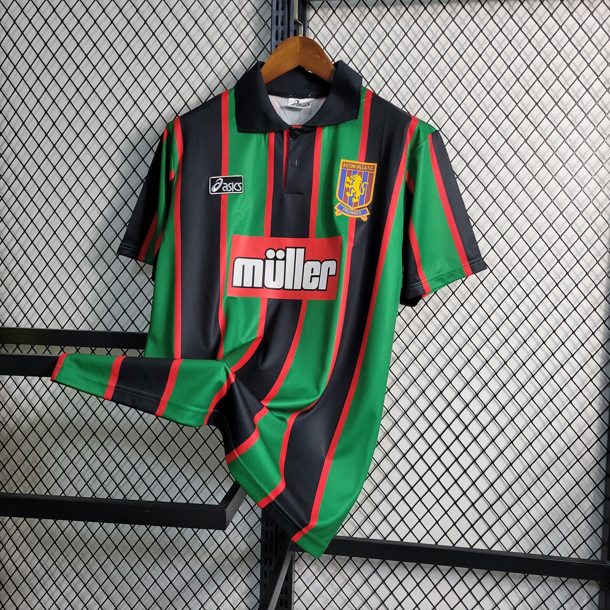 Aston Villa Away 93/94 - Game Day