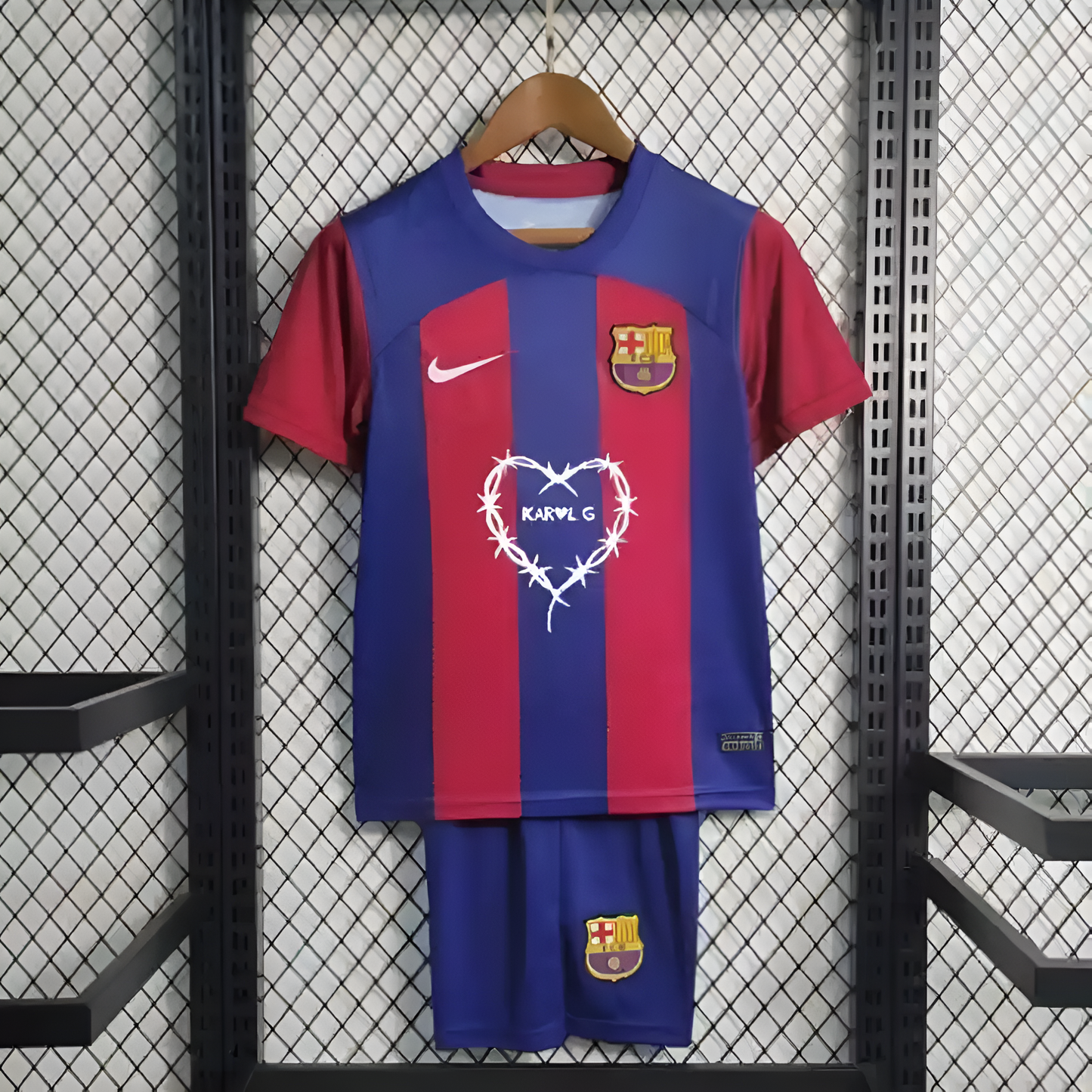 Kit - Barcelona Home 23/24