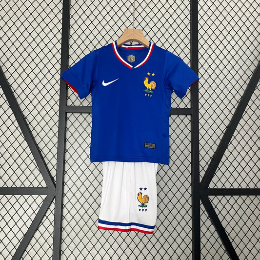 Kit - France Home 24/25