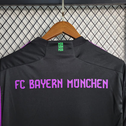 Bayern Munich Away 23/24 - Game Day