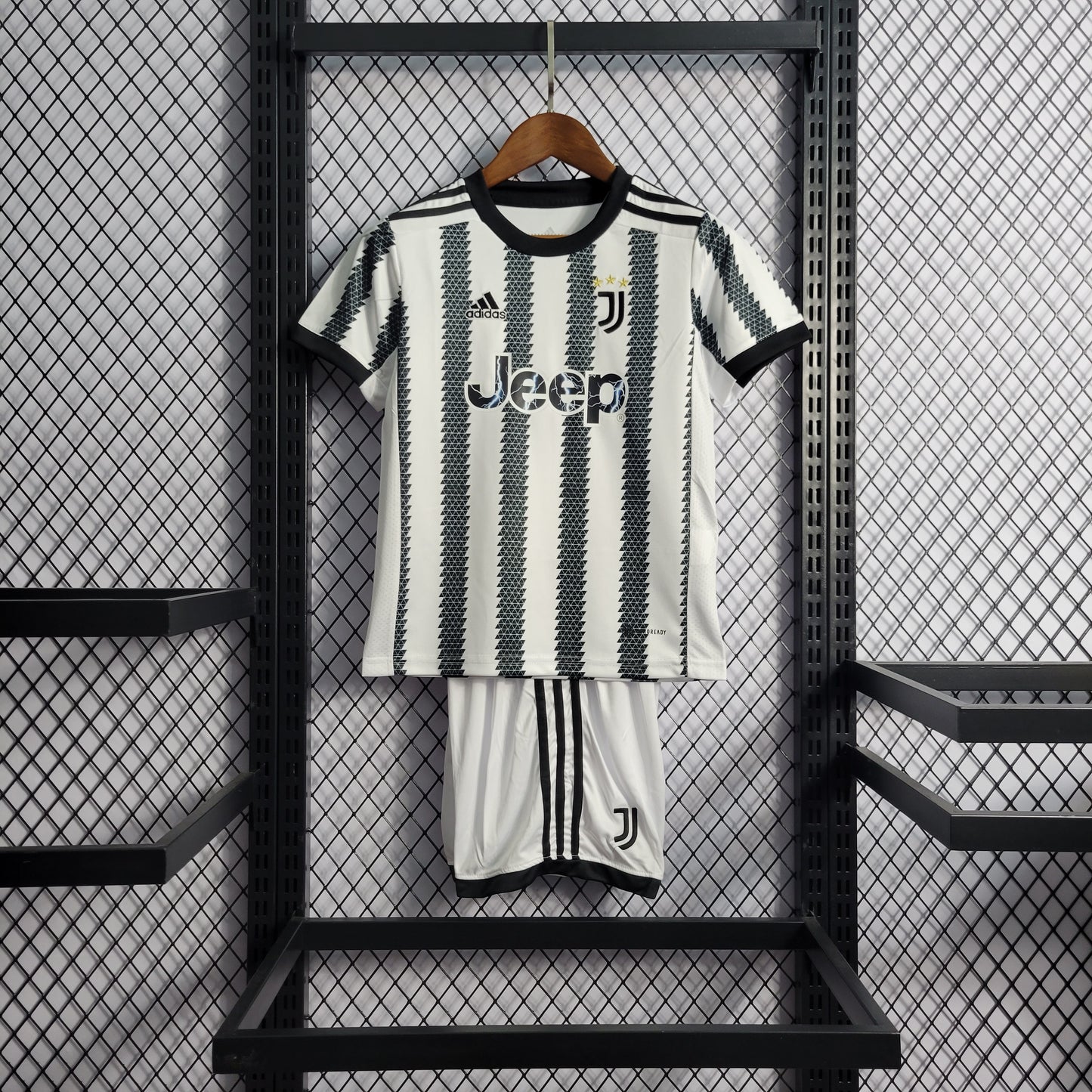 Kit - Juventus Principal 22/23 - Game Day