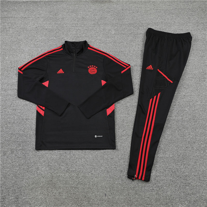 Bayern Munich - Tracksuit - 1/2 Zip