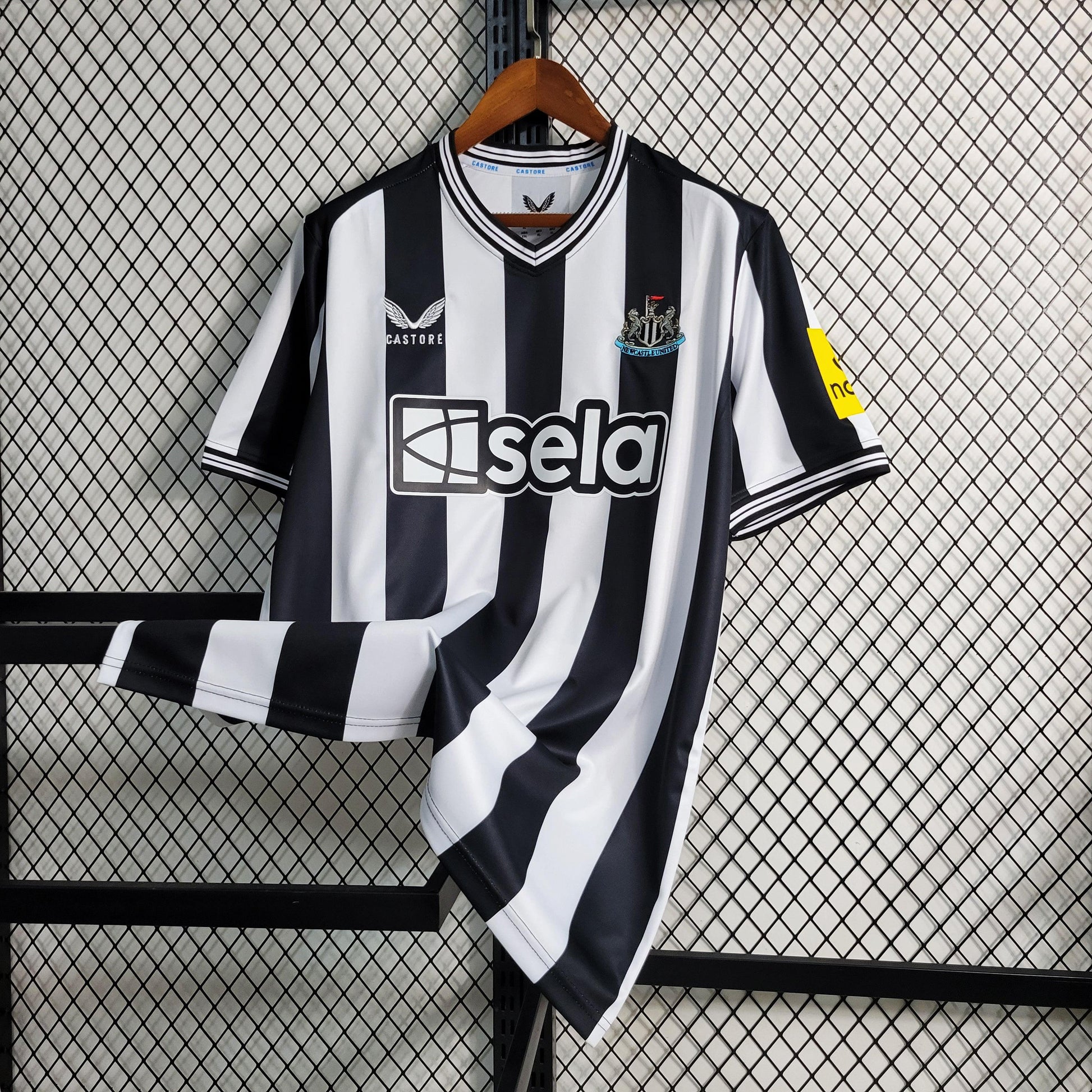 Newcastle United Home 23/24 - Game Day